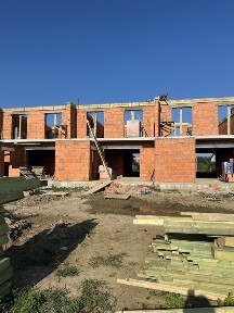 Продаж котеджів м. Ужгород район Садовий на етапі будівництва