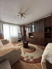 Здається 2-кім квартира гарний район!