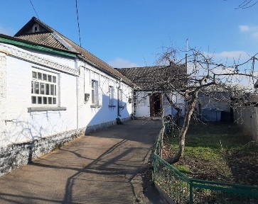 Продаж частини будинку