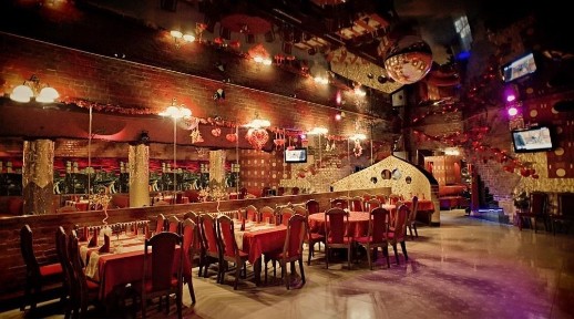 Рівне, вулиця Соборна 34