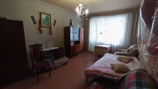 Сдаю 2 комн. кв. ул. Садовая/пр. Центральный, второй этаж