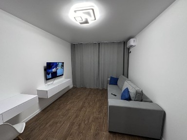 Здам 1-к сучасну студію на ювілейній