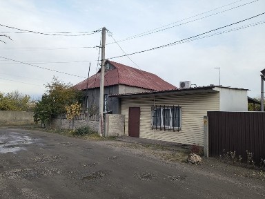 Продам дом. Дуже міцний, дуже теплий