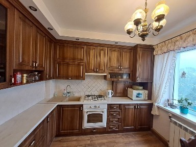 Оренда чудової 3 кім квартири по вул. Симоненка