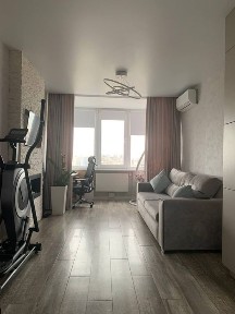 Київ, Святошинський, вулиця Обухівська 137