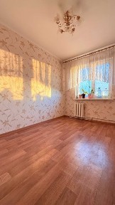 Продаж 4-кімнатної квартири по вул. Солом'янська, 48м. Черкаси