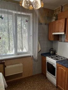 Простора трьохкімнатна квартира