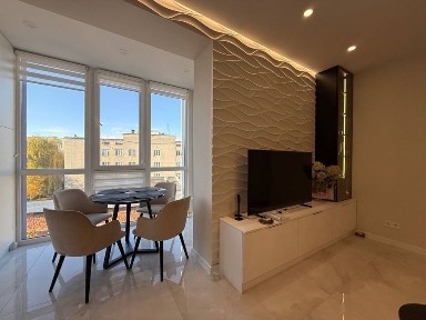 Продається стильна 2 кімнатна квартира по вул. Весела