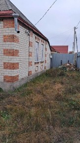 Продаж будинку в найближчому передмісті