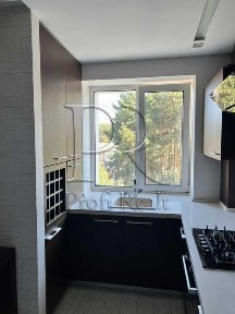 Продам однокімнатну квартиру-студію