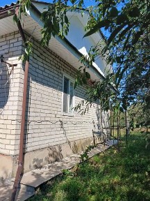 Помешкання на березі річки Десна та на УЗЛІССІ.