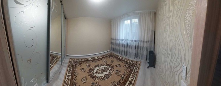 Продам будинок у м. Мена