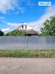 Продаж 1 поверхового будинку з опаленням і ділянкою на 18 соток, 49 кв. м, 3 кімнати, на вул. Набережна Груні • ID 33564754