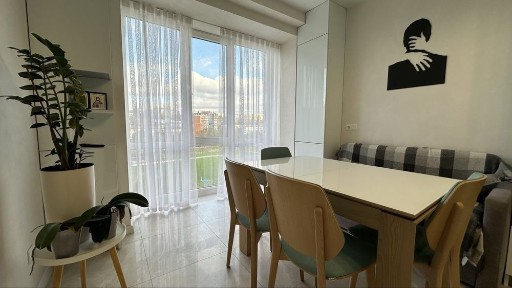 Довгострокова оренда 2к ( кухня - столова - вітальня ) та дві спальні