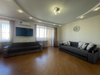 Сдам квартиру - студию в центре Одессы, ул. Дюковская