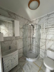 Продаж будинку в Києві