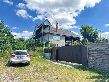 Просторий будинок у центрі Юрівки - 12 км від метро Теремки