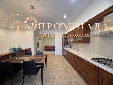 продам Квартиру ! пер. Мукачевский ! Ремонт