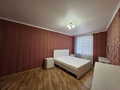 Здам 3-кімнатну квартиру на Поділлі