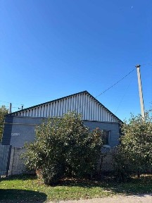 Продаємо будинок! Є все необхідне! район 20 школи.