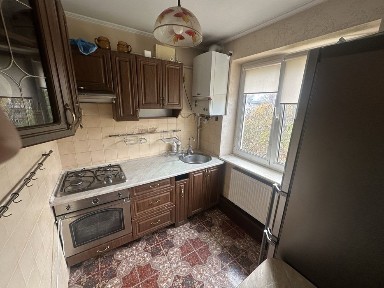 Продаж 3-кімн квартири на Виговського