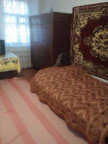 Газифицированный дом из 4 комнат на Карнаватке.