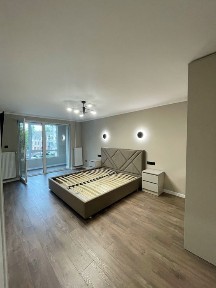 Продаж 2-к квартири, район Комарова