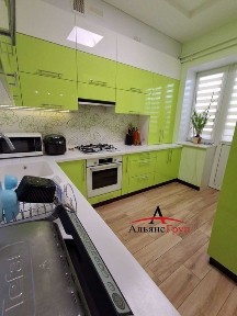 Ексклюзивний продаж великої квартири в новобудові!