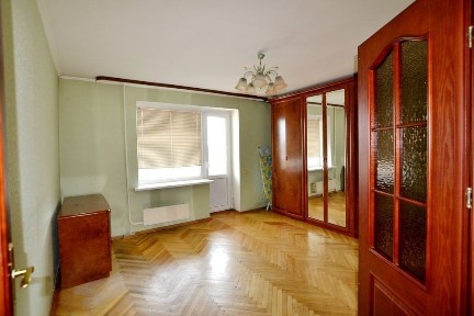 Сдам 1 к. м. Святошино, вул. Святошинська, 6 Берестейський просп Нивки