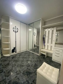 Київ, Дніпровський, вулиця Хорольська 1-а