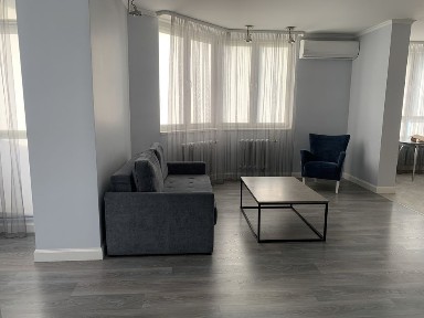 Київ, Дарницький, проспект Петра Григоренка 20