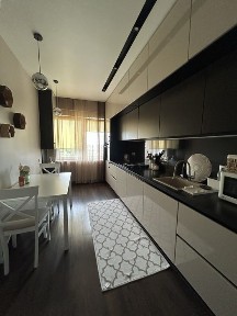 Оренда чудової 3к квартири з гарним плануванням, кімнати окремі!