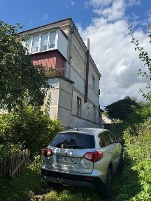 Продаж 2 кімнатної квартири в Зборові