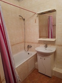 1к квартира на каскаді, Симоненка. Новобудова.