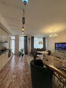 Київ, Дніпровський, вулиця Регенераторна 4