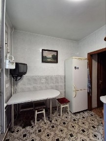 Продам сталінку в Центрі міста/Є-відновлення/Гараж