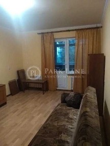 Київ, Дарницький, вулиця Олени Пчілки 4