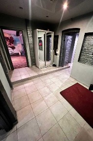 центр Київ салон магазин офіс стоматологія