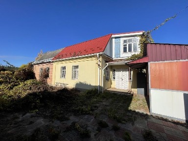 Продається будинок в Нових Петрівцях