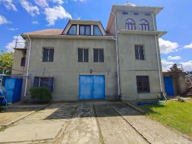 Продается большой дом для жизни и Бизнеса