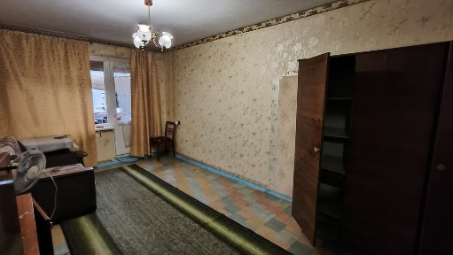 Здається 1 кімн. квартира 17 квартал, біля ДК. Без оплати за опалення!