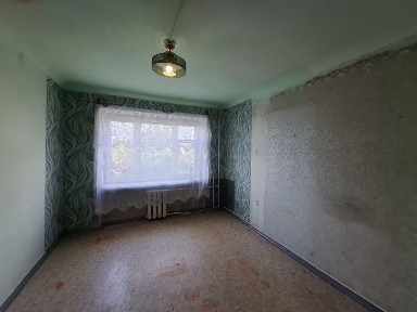 Продаж 2 кімнатної квартири в гуртожитку вул. Чорновола