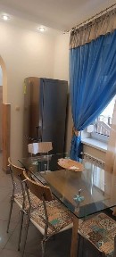 Окремий будинок в центрі (300м-пішохідна зона) з усіма зручностями