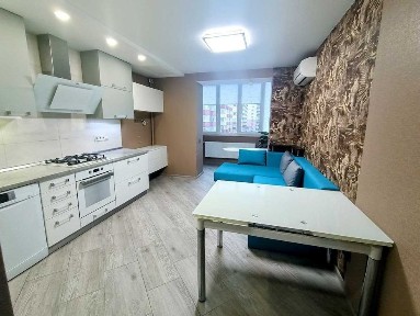 Продається сучасна двокімнатна квартира, просп. М. Лушпи, 