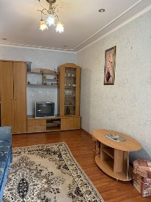 Продаж 1-кімнатна Пр-кт Шевченка