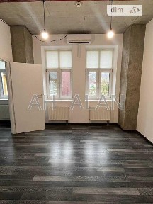 Воздвиженська вулиця, мікрорайон Поділ, район Подільський, Київ, метро Контрактова площа, вул. Воздвиженська 45, приміщень -, поверх - 3 • ID 33547876