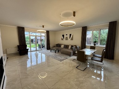 Київ, Дарницький, Центральная 1