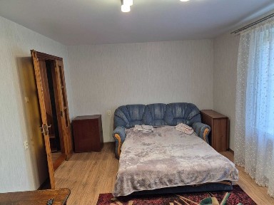 Видається подобово двокімнатна квартира