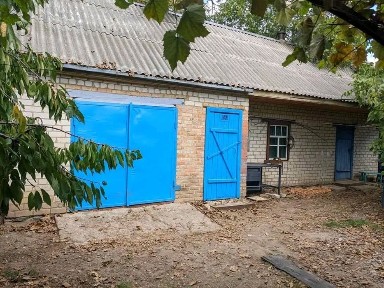 Продається будинок)