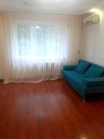 ТРИКІМНАТНА квартира в оренду ТеремкиМагелланРеспубліка біля метро Газ